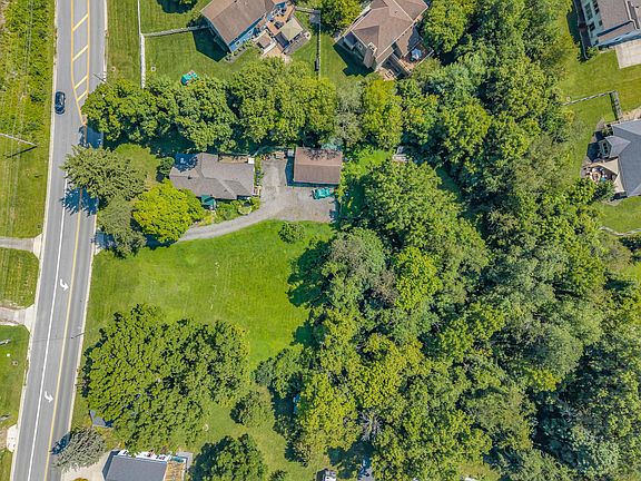 3rd image of 6076 Africa Rd