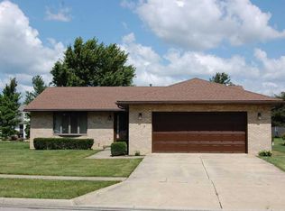 240 Prairie Dr, Marysville, OH 43040