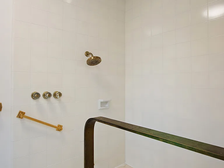 20 Richelle Ct — Photo 17