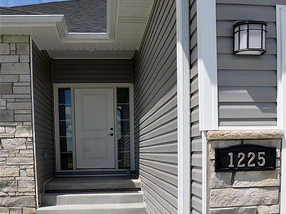 2nd image of 7125 Swiss Alps Ave
