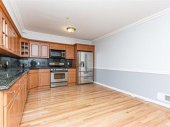 5th image of 1830 Bath Ave Unit 101