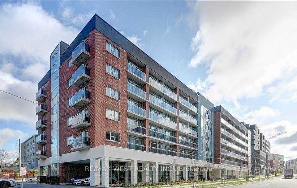 Building Photo