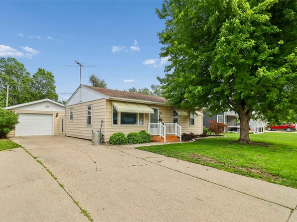508 E 25th St S, Newton, IA 50208