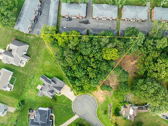 2nd image of 3618 Rowland Ave NE