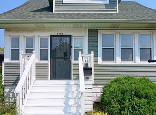 1135 Lyons St, Hammond, IN 46320