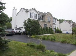 1 Wexford Way, Somerset, NJ 08873