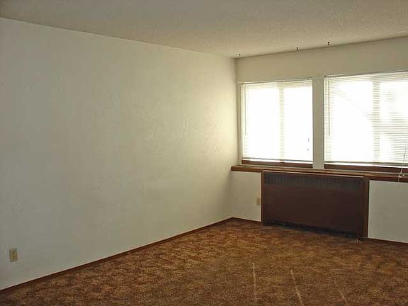 2nd image of 3 7th St W APT 204