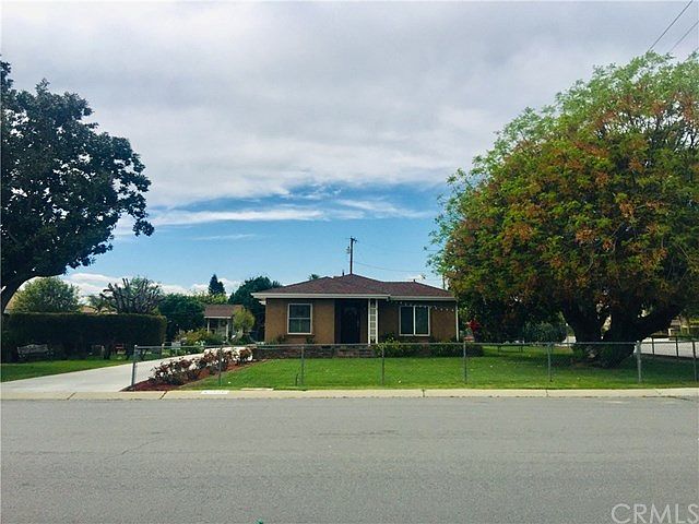 1st image of 1806 S Helen Ave