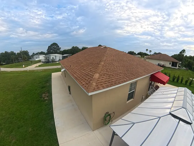 25283 Canterbury Dr — Photo 6