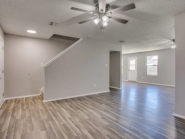 8750 Fox Meadow Way — Photo 1