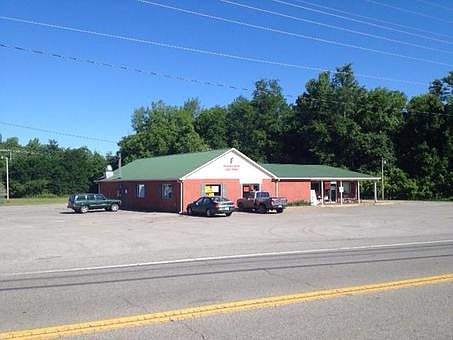 2nd image of 1110 S Main St