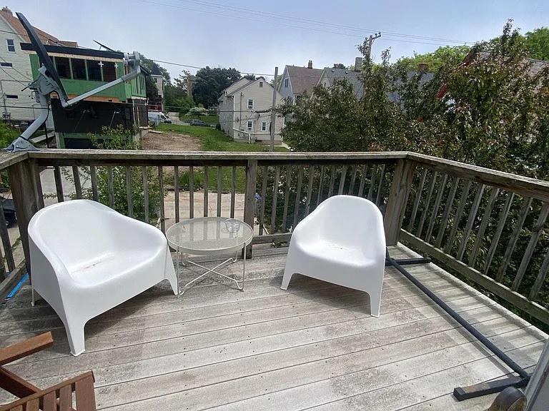 2214 N Holton St — Photo 4