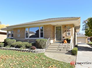 2347 Stratford Ave, Westchester, IL