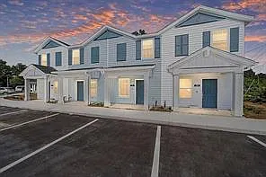 3409 SW 34th Avenue Cir #8