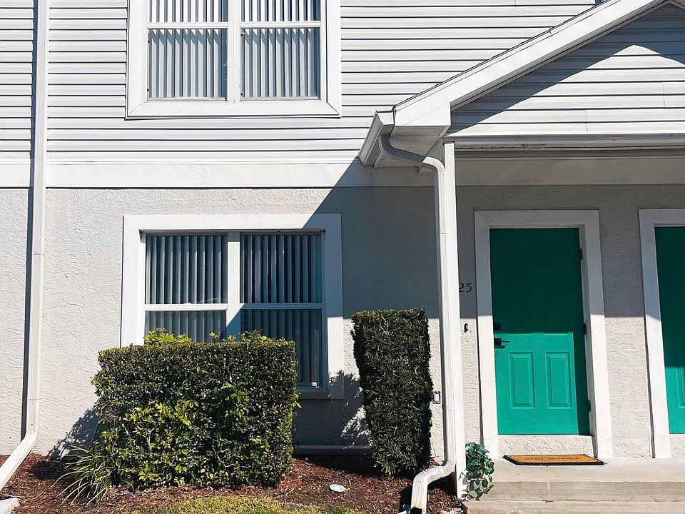 1st image of 5505 67th Ave N APT 25