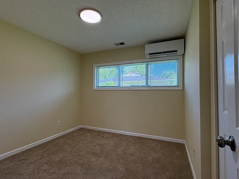 2nd Bedroom w/ Mini Split & New Carpet
