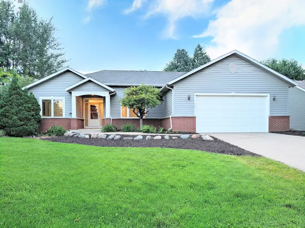 2100 Sibley View Ct, Northfield, MN 55057