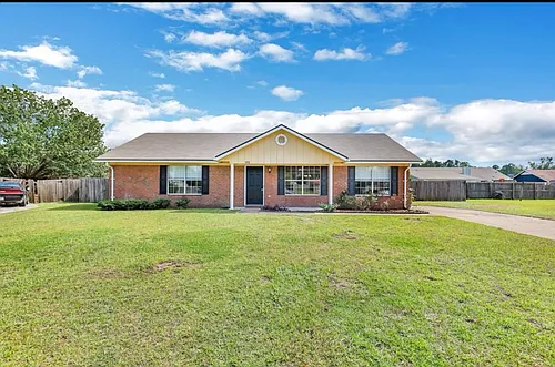 772 Melissa Dr Photo 1