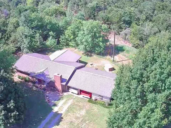 22091 NE North Dr, Fletcher, OK 73541