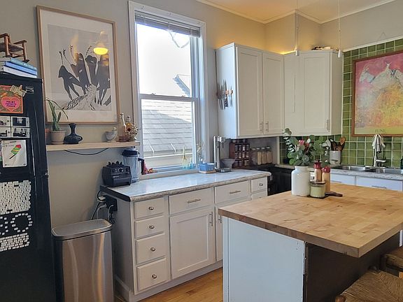 3rd image of 3430 W Cortland St #2
