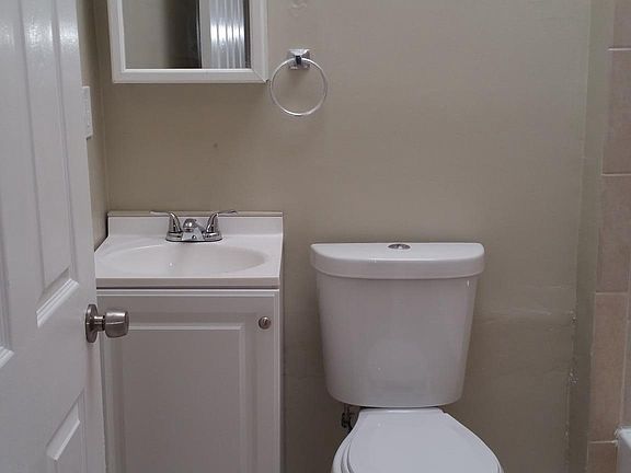 Upstairs bathroom