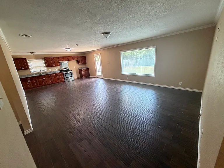 1103 Boling Brook St — Photo 8