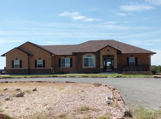 704 E Woodleaf Dr, Pueblo West, CO 81007