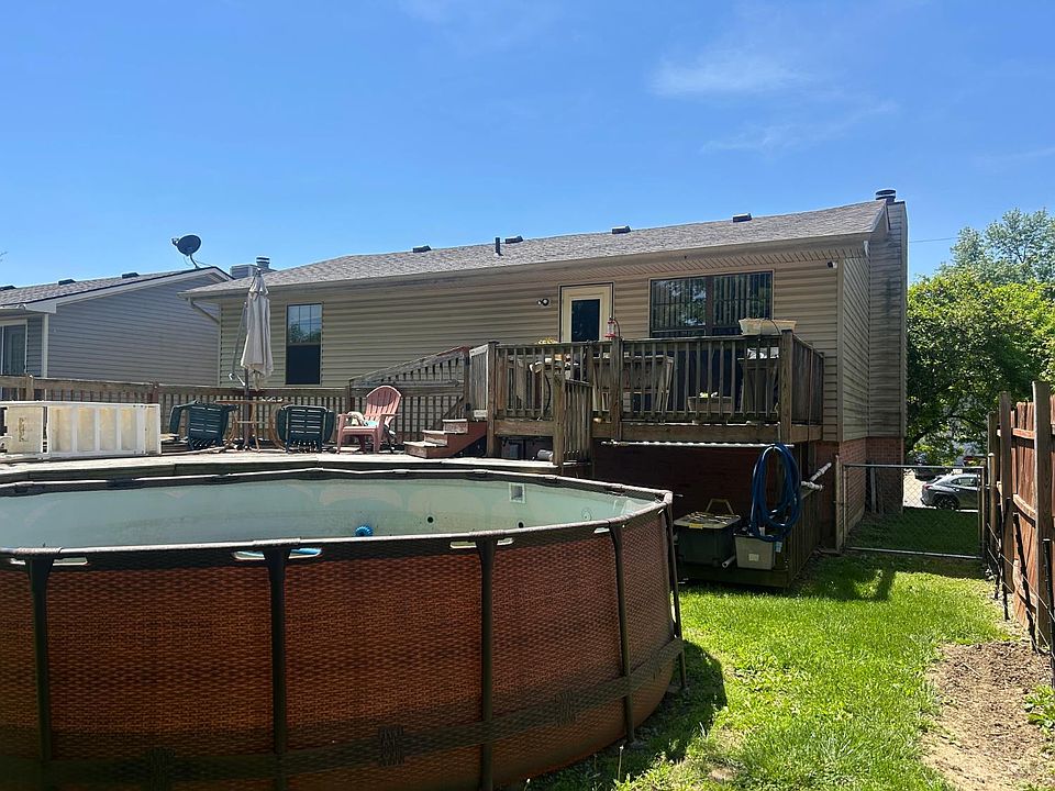 2nd image of 2625 Saybrook Dr