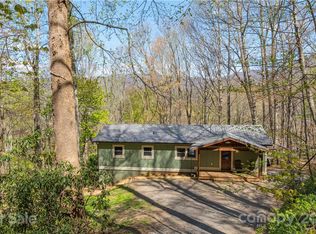 65 Birch Rd, Maggie Valley, NC 28751