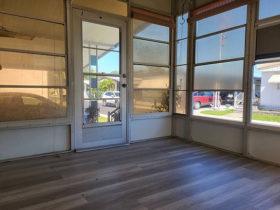 3rd image of 6700 150th Ave N #818