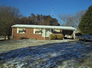 101 Lancaster St, Winston Salem, NC 27106