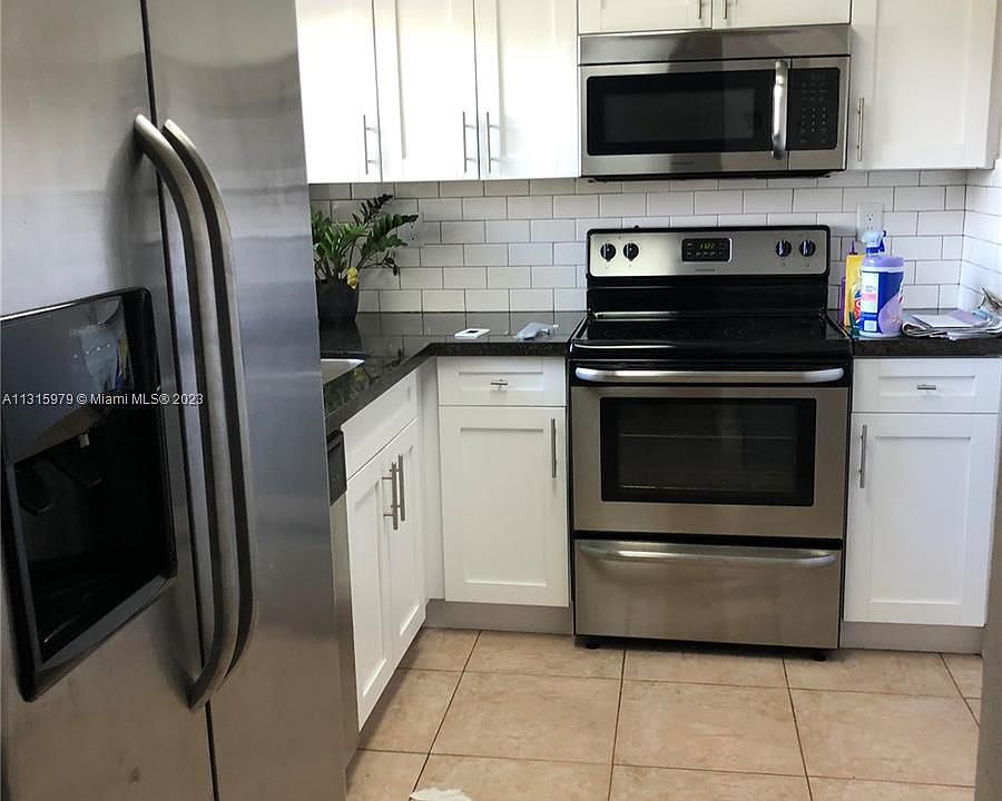 1st image of 13858 Kendale Lakes Dr #13858