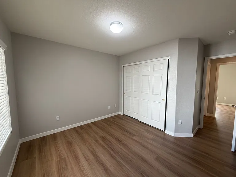 2139 Meadow Green Ave — Photo 24