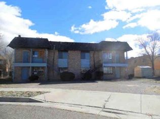 408 Rainbow Ct SE, Rio Rancho, NM 87123