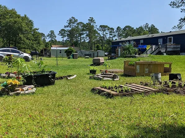 14624 Wesley Griffis Ln, Sanderson, FL 32087