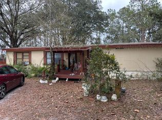 3981 Suzanne Dr, Middleburg, FL 32068