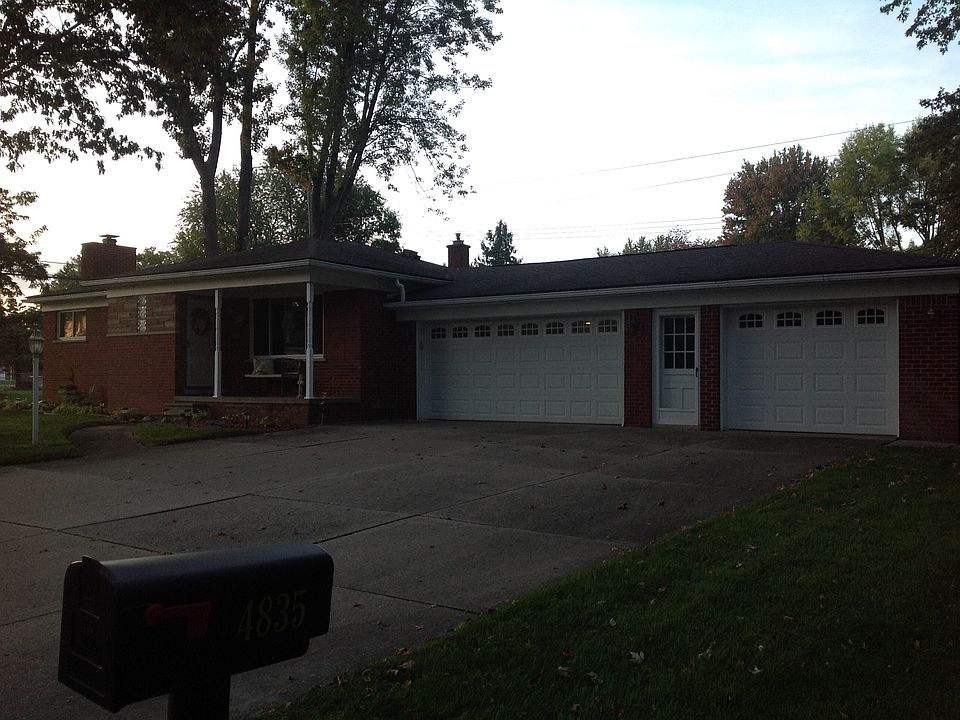 1st image of 4835 Shelbyshire Dr