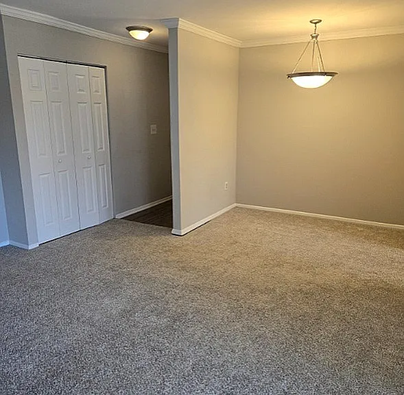 700 Heritage Ln — Photo 21