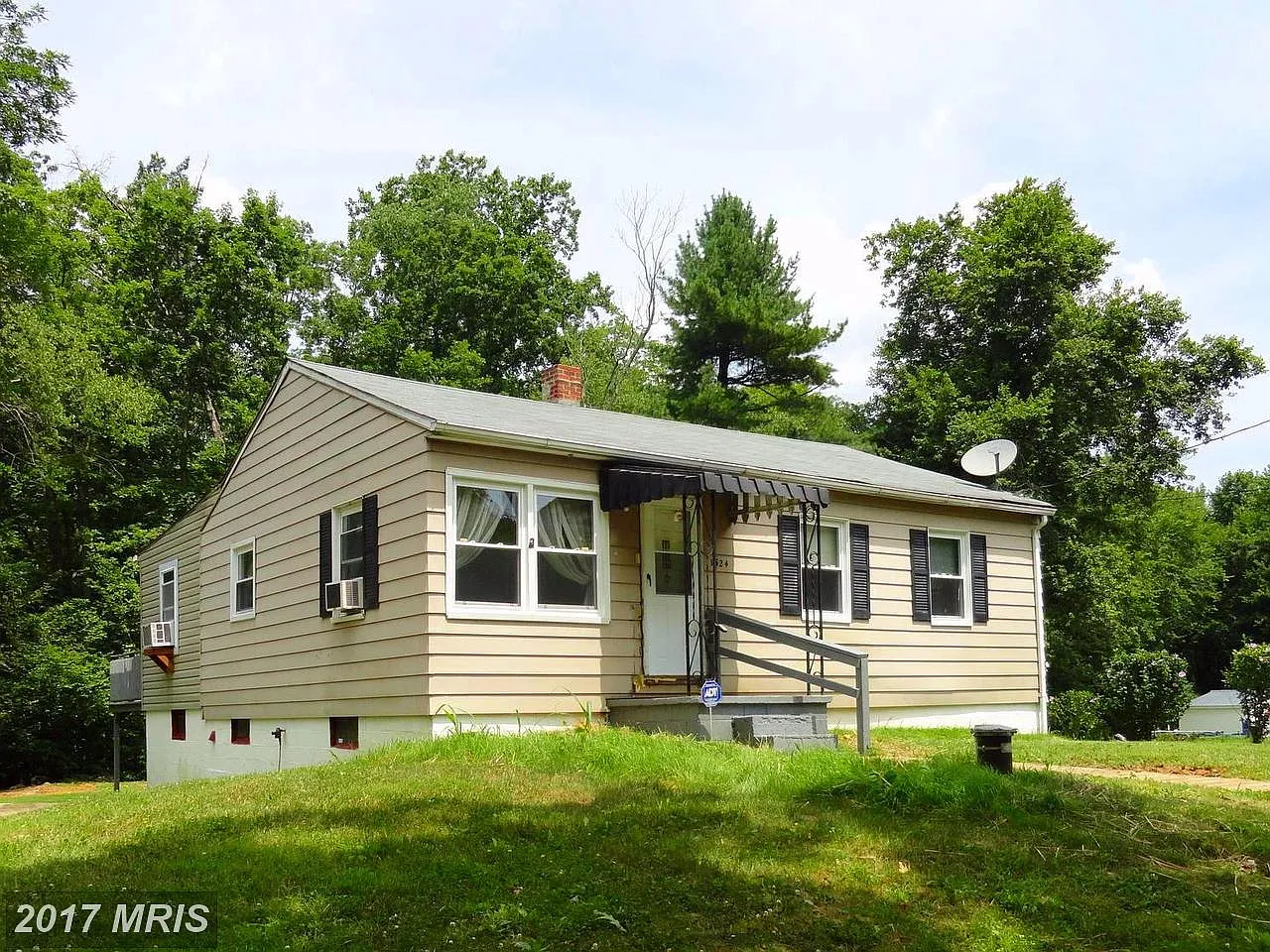 1524 Arena Rd photo 1