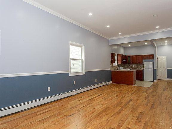 5th image of 172-25 Baisley Blvd