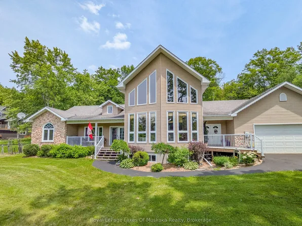 1441 Cedar Ln, Bracebridge, ON P1L 1W9