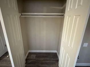 101 Green Oaks Dr #103, Edinboro, PA