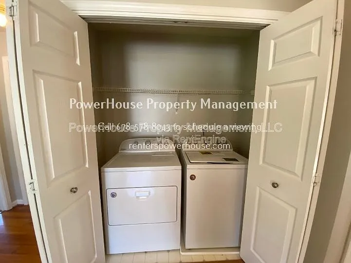 605 Suwanee Lakes Cir — Photo 40