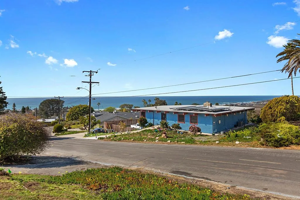 3 bed, 1923 sqft, $7,000 — Photo 3