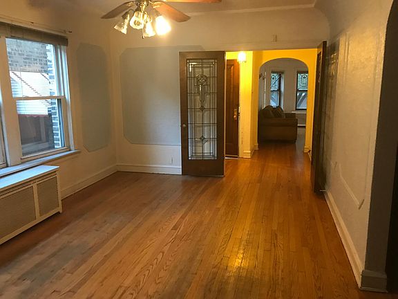 4th image of 1117 S Austin Blvd #1