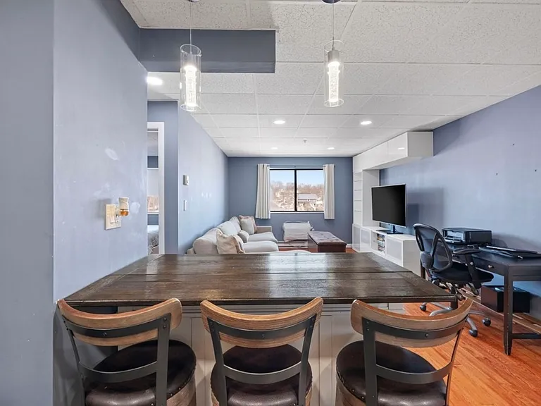 64 Foster St #403 — Photo 13