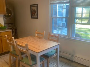 430 Boston St, Guilford, CT 06437