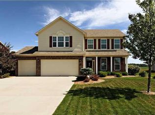5598 Woodstock Trl, McCordsville, IN 46055