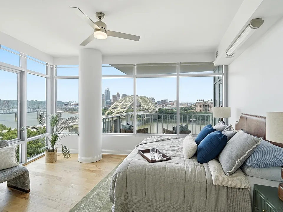 400 Riverboat Row #1102