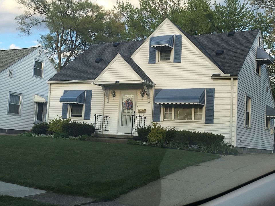 1st image of 2569 21st St